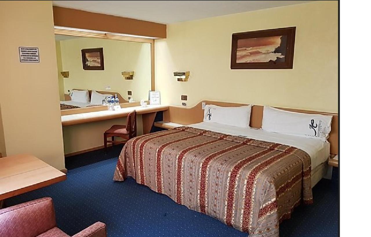 Hotel California Мехико Экстерьер фото
